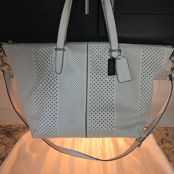 Coach handbag - Picture 2 of 3